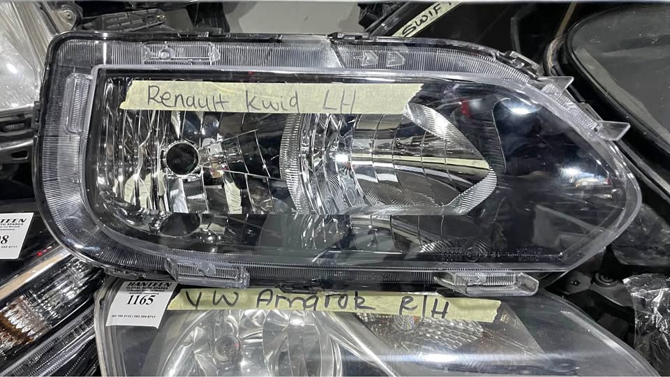 Renault Kwid headlight - Private Seller Renault Kwid headlight - Private Seller