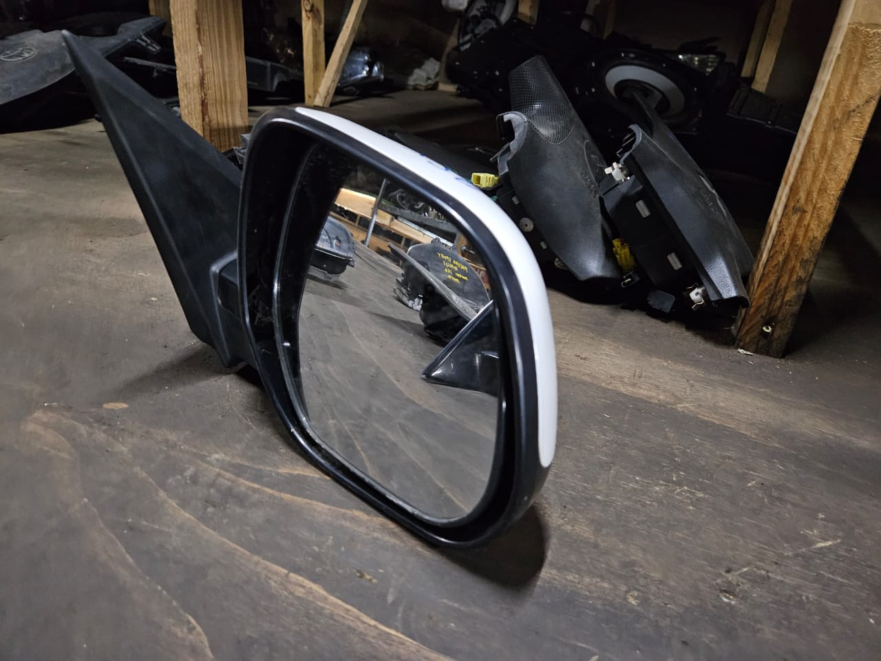 ASX Door Mirror - Second Hand, Excellent Condition" - Private Seller ASX Door Mirror - Second Hand, Excellent Condition" - Private Seller