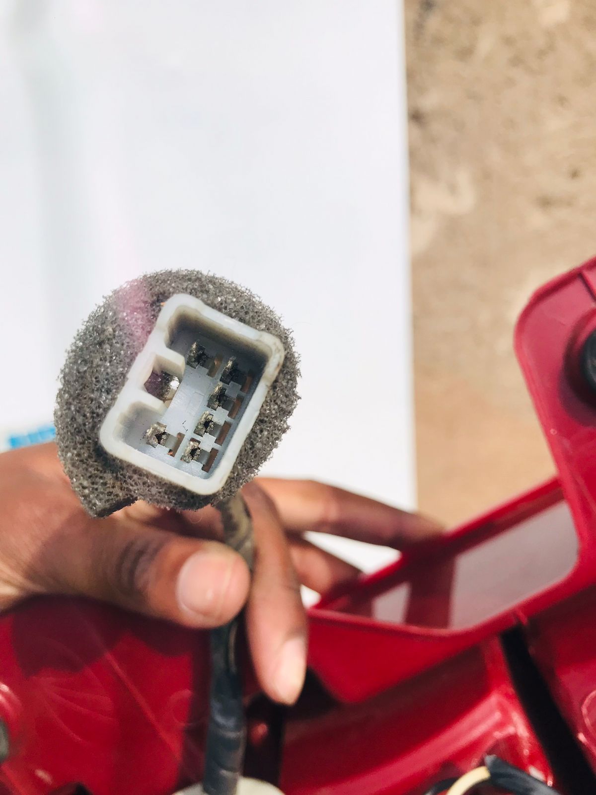 Mahindra Bolero  Neo right side taillight - Private Seller