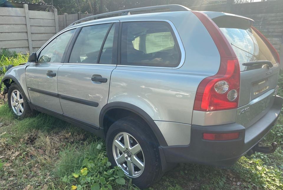 2005 volvo deals xc90 parts