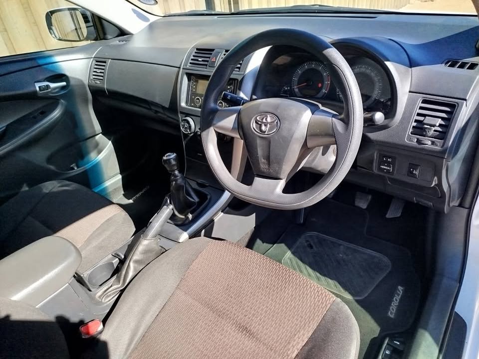2017 Toyota Corolla Quest 1.6i Spare keys immaculate condition