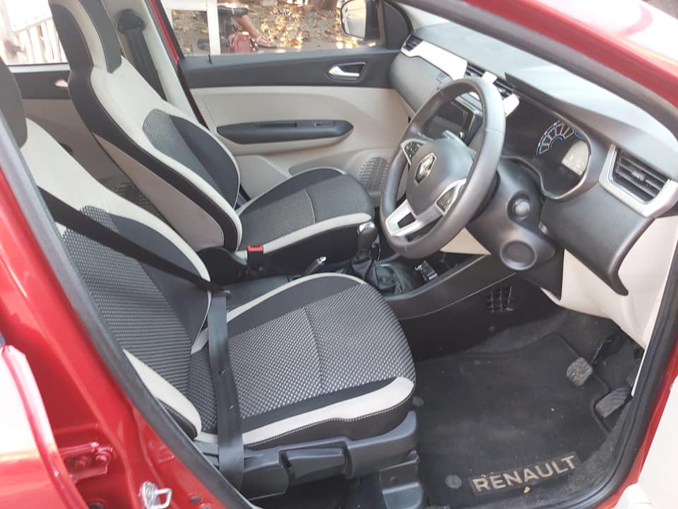2022 Renault Triber 1.0 Automatic Transmission with a Spare key Seven seater