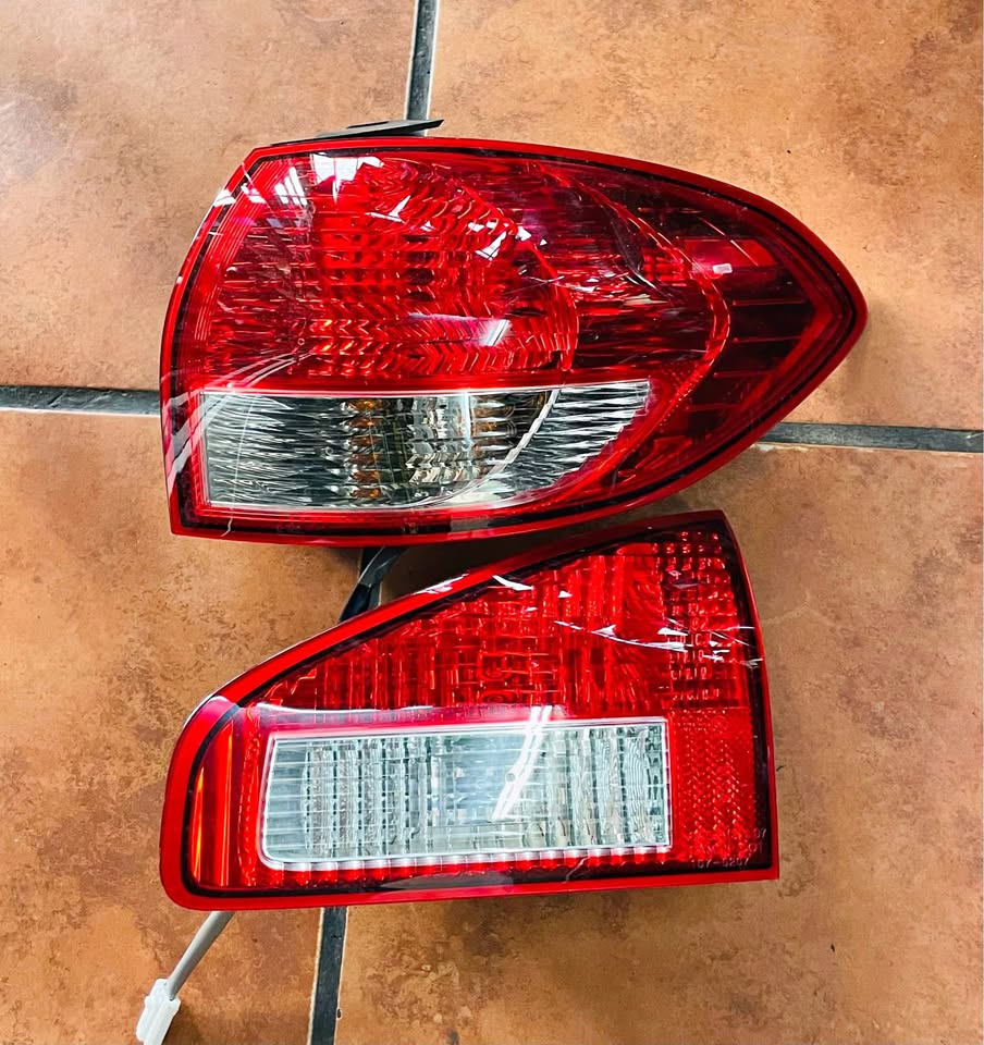 Subaru Tribeca taillights - Private Seller Subaru Tribeca taillights - Private Seller
