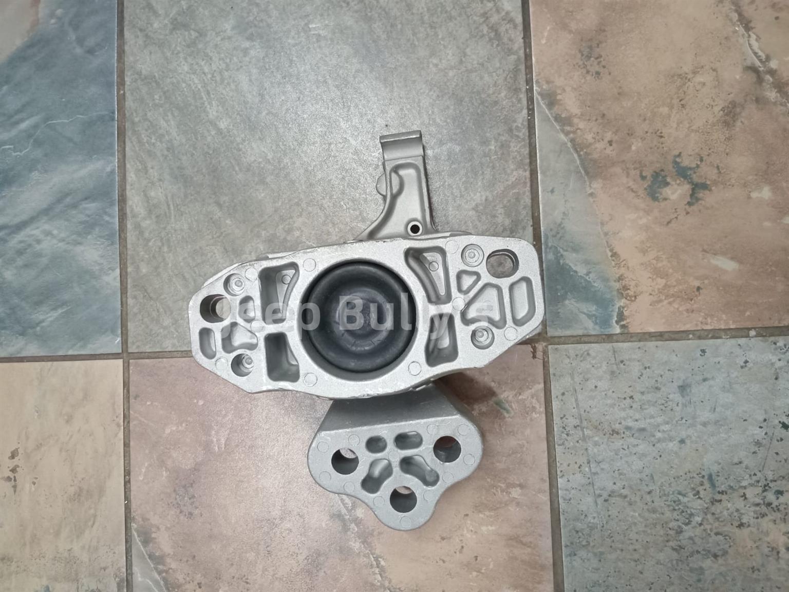 New Jeep Cherokee (3.2) Engine Mounting - Private Seller New Jeep Cherokee (3.2) Engine Mounting - Private Seller