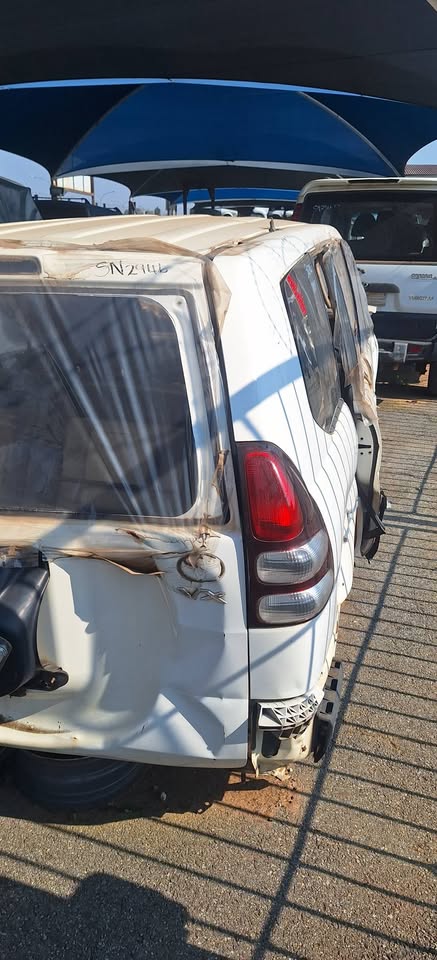Toyota prado stripping for spares - Private Seller