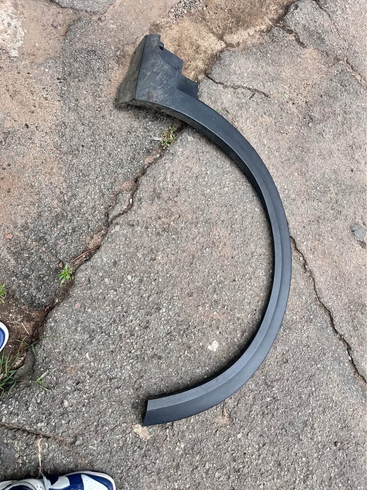 Fiat 500x right front wheel arch - Private Seller Fiat 500x right front wheel arch - Private Seller