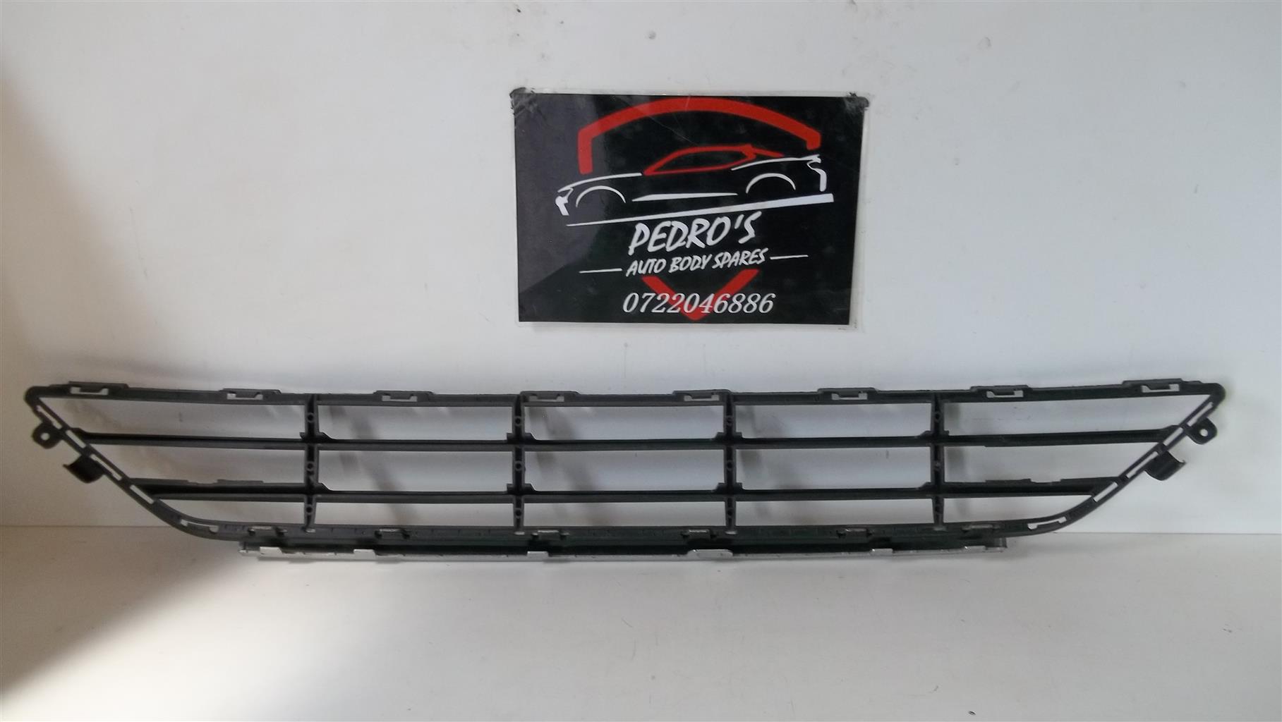 Volvo XC90 '16-'18 front bumper lower grilles - Private Seller Volvo XC90 '16-'18 front bumper lower grilles - Private Seller