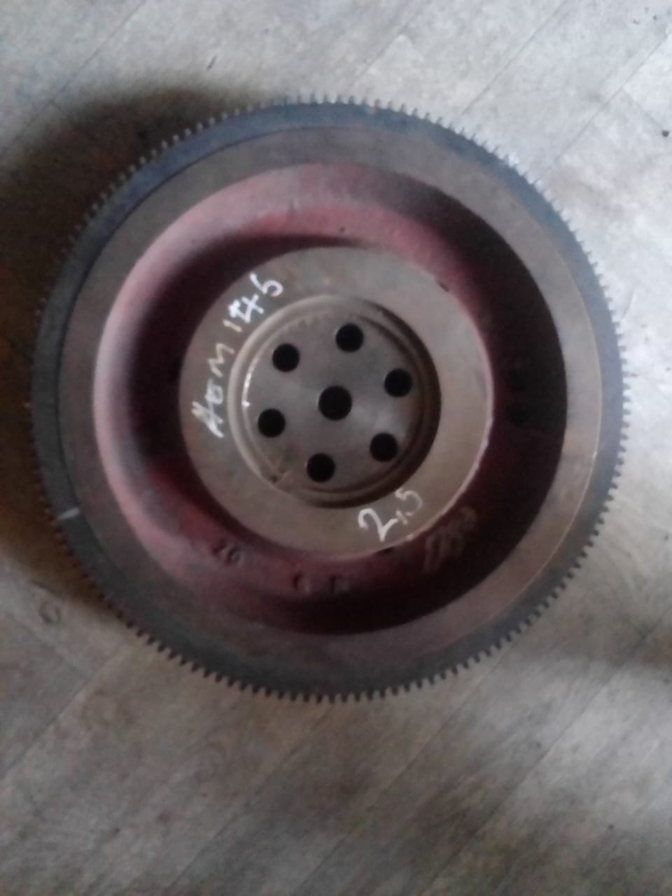 Flywheel for Mahindra Scorpio 2.6 GLX - Private Seller Flywheel for Mahindra Scorpio 2.6 GLX - Private Seller