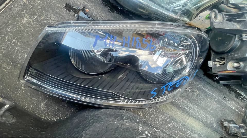 GWM STEER 5 LED HEADLIGHTS - Private Seller GWM STEER 5 LED HEADLIGHTS - Private Seller