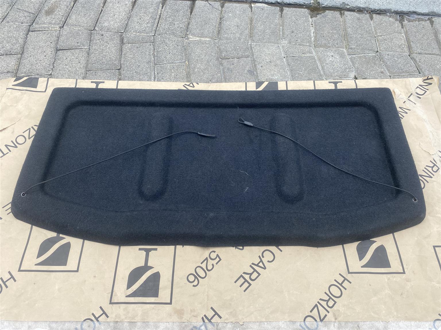 2015 HYUNDAI VELOSTER PARCEL SHELF FOR SALE. IN EXCELLENT CONDITION - Private Seller