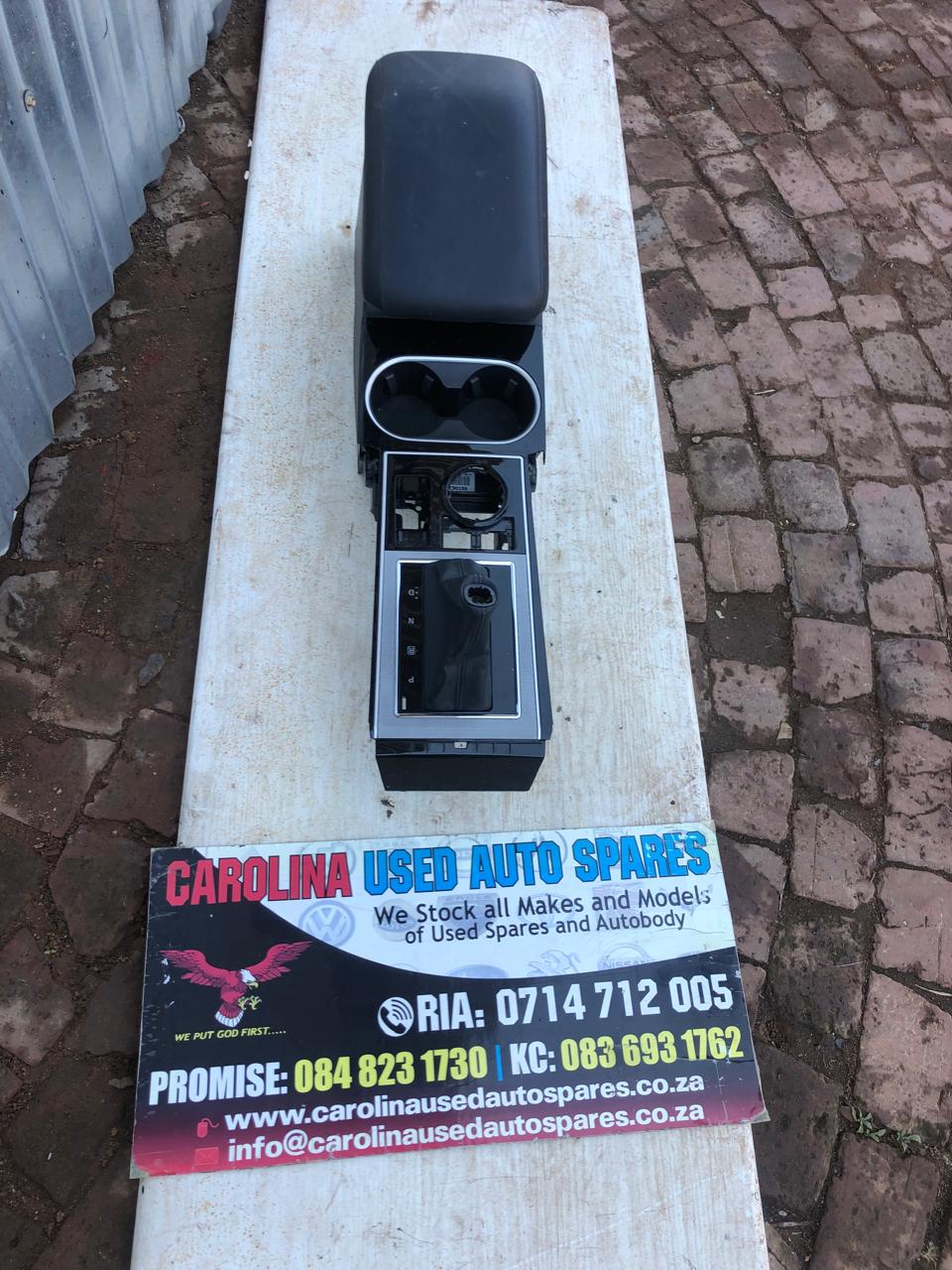 Mitsubishi Pajero sport center console for automatic transmission - Private Seller Mitsubishi Pajero sport center console for automatic transmission - Private Seller