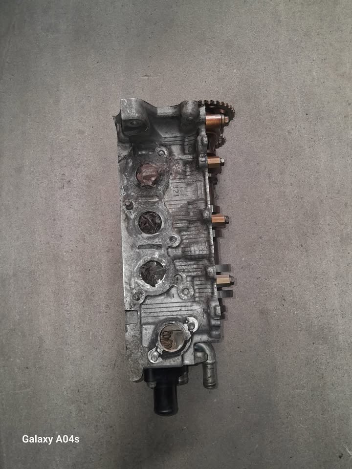 TOYOTA YARIS 1.0L CYLINDER HEAD (1KR ENGINE) FOR SALE - Private Seller TOYOTA YARIS 1.0L CYLINDER HEAD (1KR ENGINE) FOR SALE - Private Seller