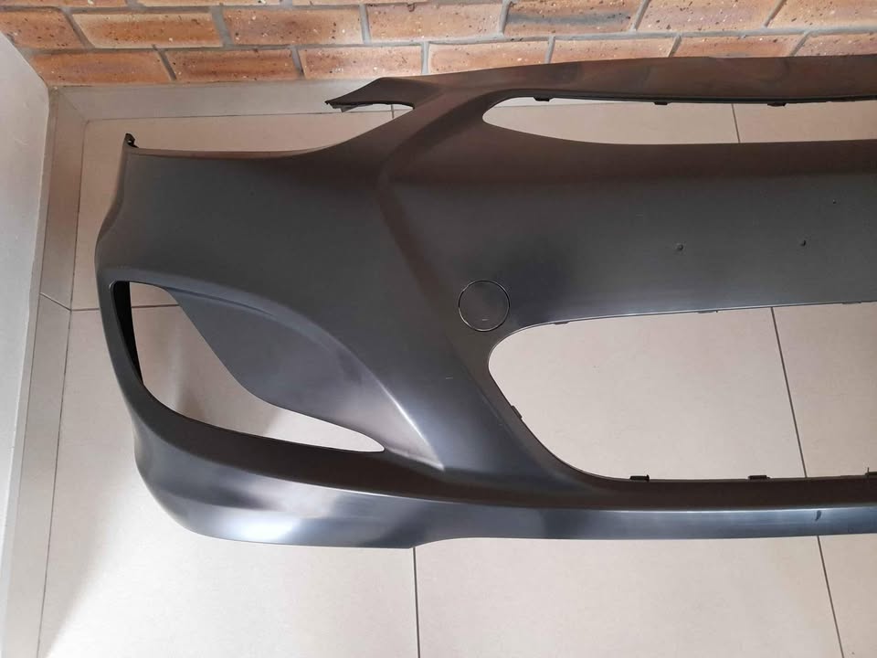 HYUNDAI ACCENT 2012 ON BRAND NEW FRONT BUMPERS FORSALE PRICE: