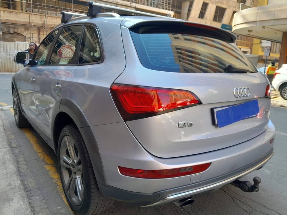 2017 Audi Q5 2.0L TDI Auto