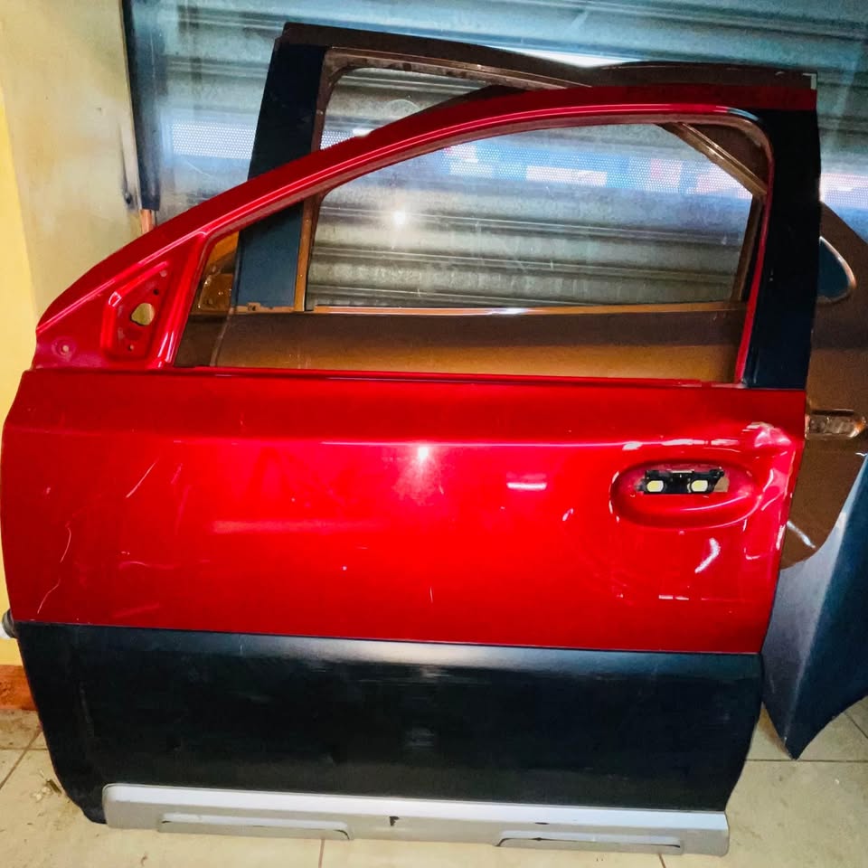 Toyota Etios Cross door - Private Seller Toyota Etios Cross door - Private Seller