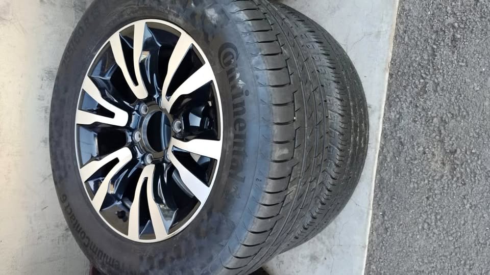 18inch Isuzu X-Rider original mag with used tyre to use for spare wheel - Private Seller 18inch Isuzu X-Rider original mag with used tyre to use for spare wheel - Private Seller