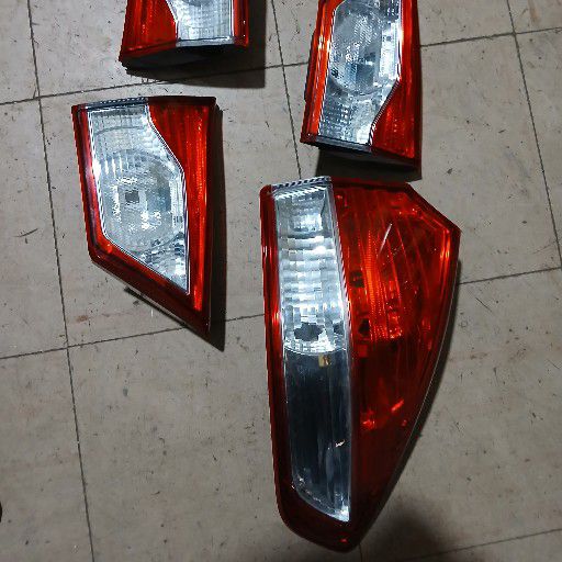 Suzuki ciaz taillight - Private Seller Suzuki ciaz taillight - Private Seller