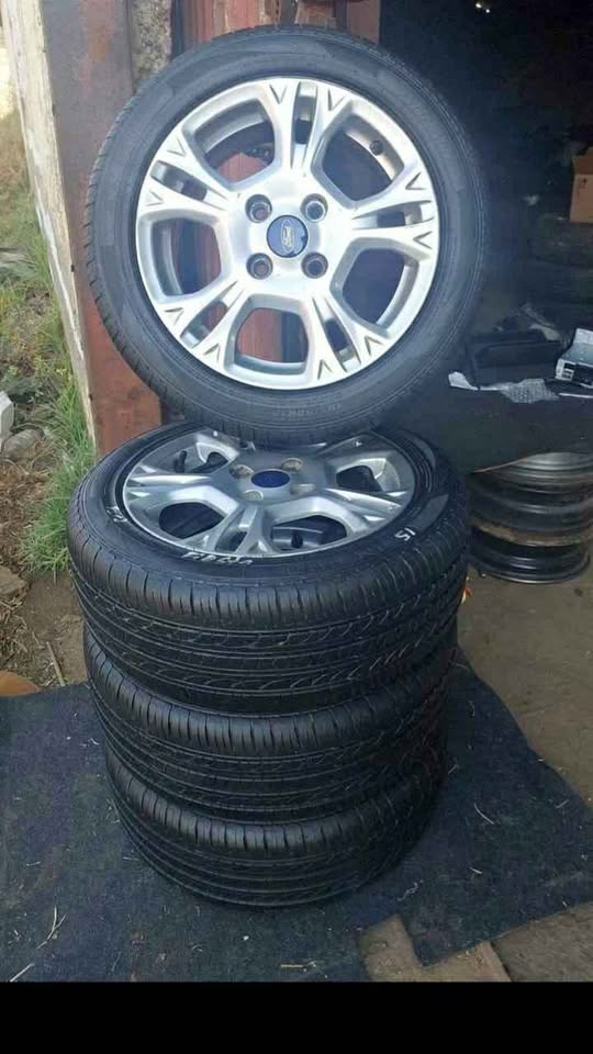Ford Fiesta 15inch Mags set 4/108 - Private Seller Ford Fiesta 15inch Mags set 4/108 - Private Seller