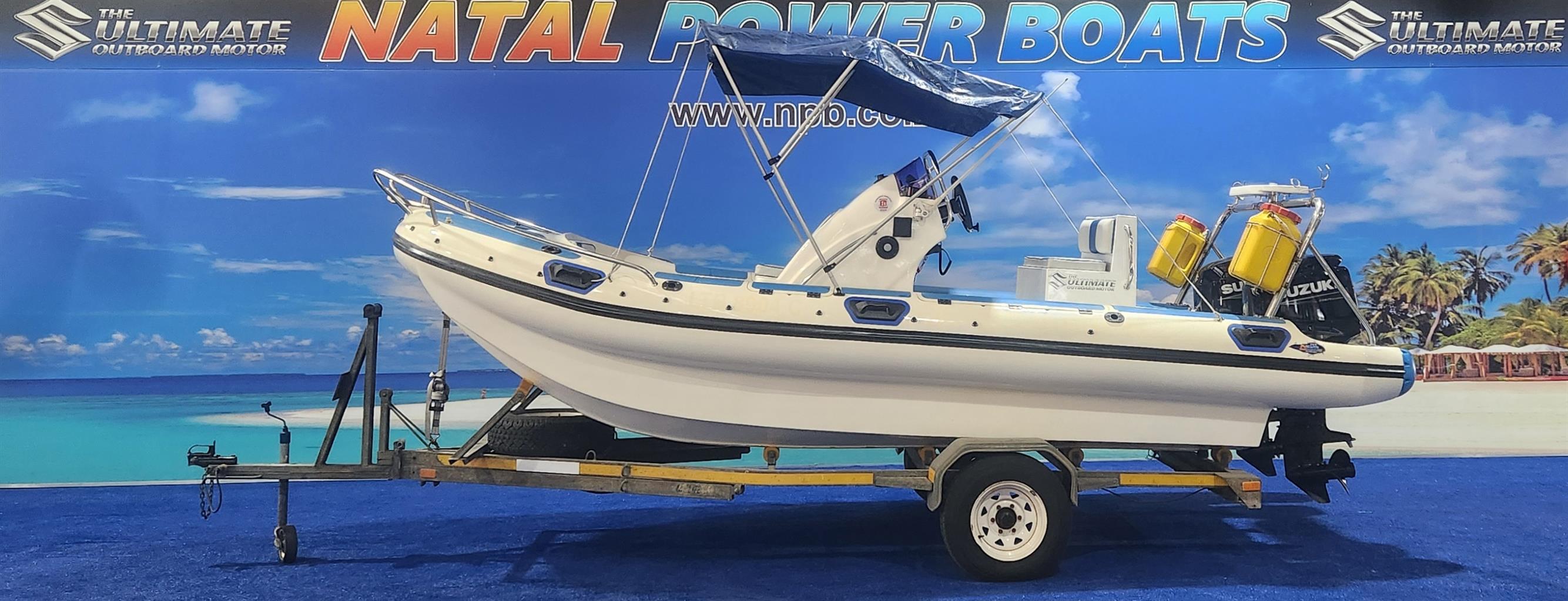UNIQUE 575 RTB ON TRAILER 2 X 50 HP SUZUKI 4 STROKES