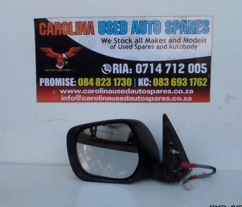Toyoya Prado FJ150 electric mirror with indicator and camera - Private Seller Toyoya Prado FJ150 electric mirror with indicator and camera - Private Seller