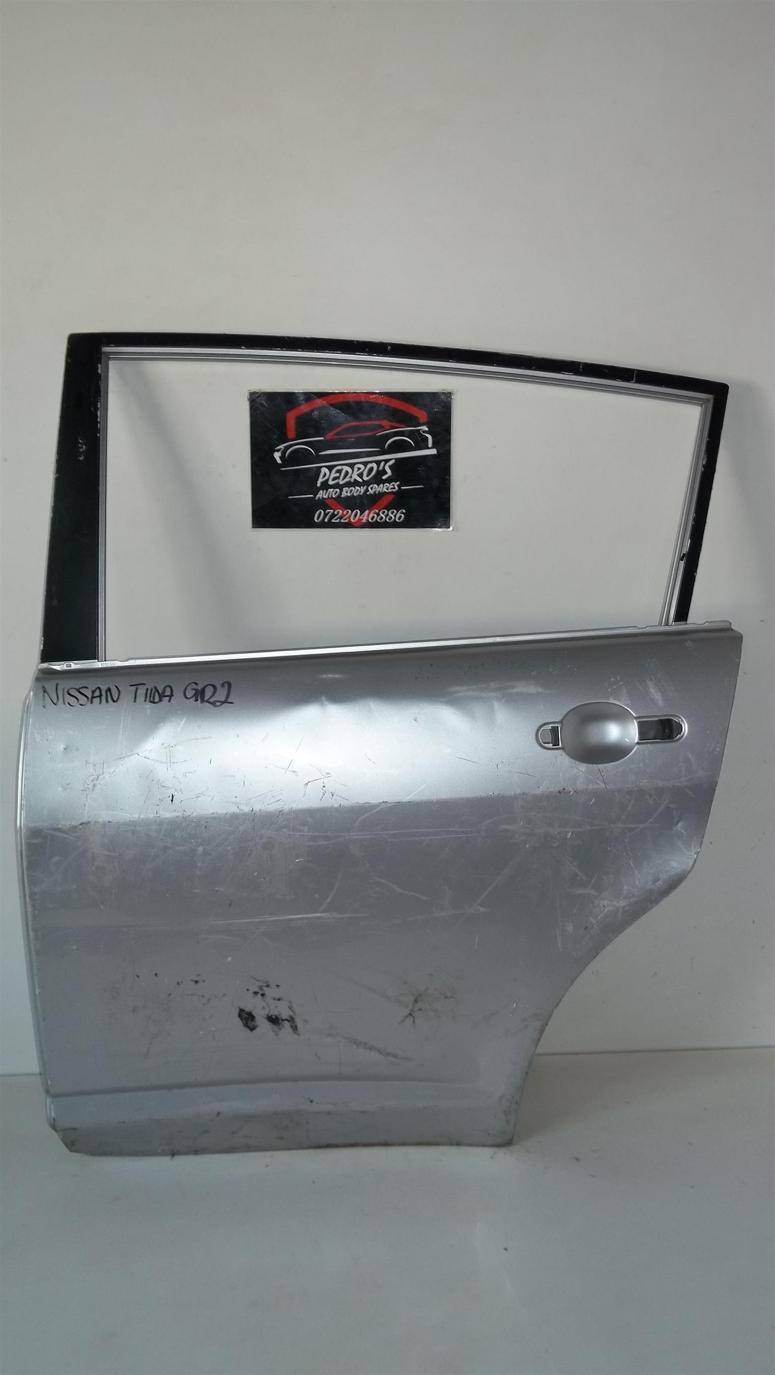 Nissan Tiida left rear door - Private Seller Nissan Tiida left rear door - Private Seller