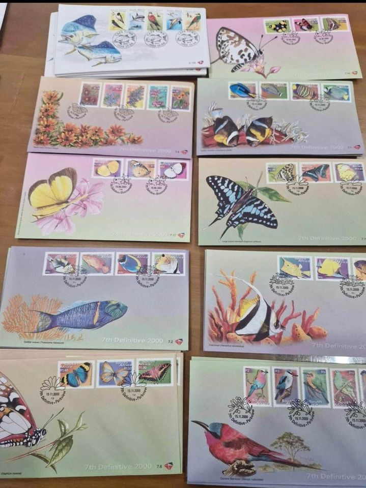 Eerste dag koeverte (R10) en seëls te koop