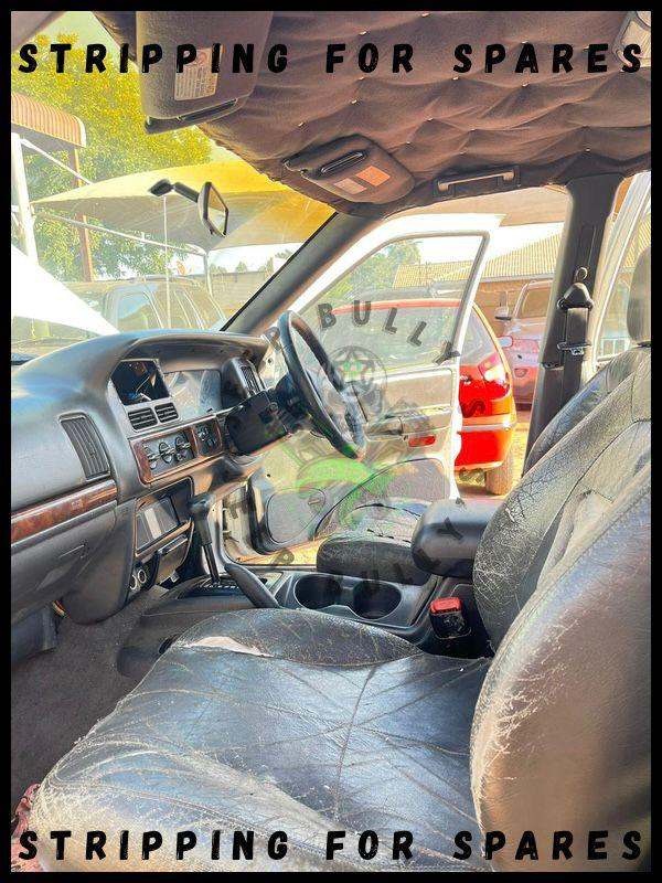 Stripped for spares: Jeep Grand Cherokee 4.0 ZJ-Interior Components - Private Seller Stripped for spares: Jeep Grand Cherokee 4.0 ZJ-Interior Components - Private Seller