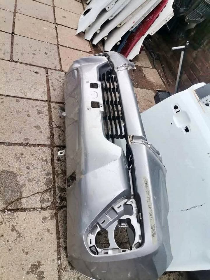 Toyota Fortuner Gd6 Front Bumper 2018 - Private Seller Toyota Fortuner Gd6 Front Bumper 2018 - Private Seller