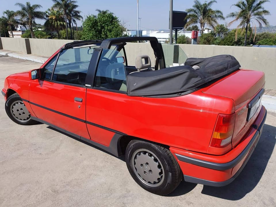 Monza 1.8 Cabriolet