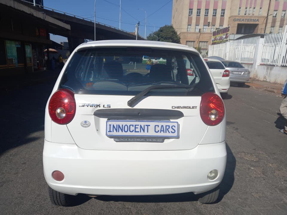 2006 CHEVROLET SPARK 1.2 PETROL, MANUAL, WHITE COLOR, MILEAGE 145000KM. SERVICE BOOK