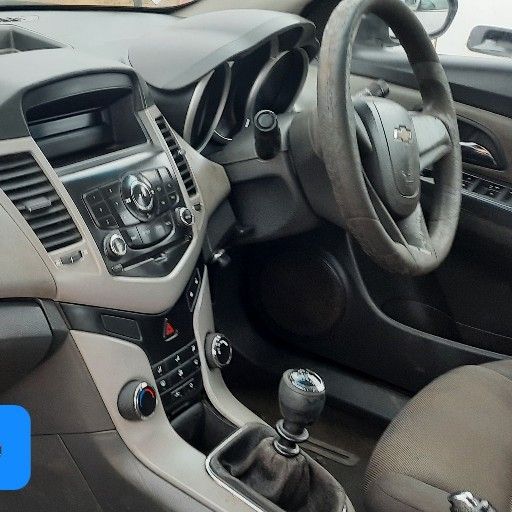 Chevrolet Cruze 1.6 stripping for spares - Private Seller