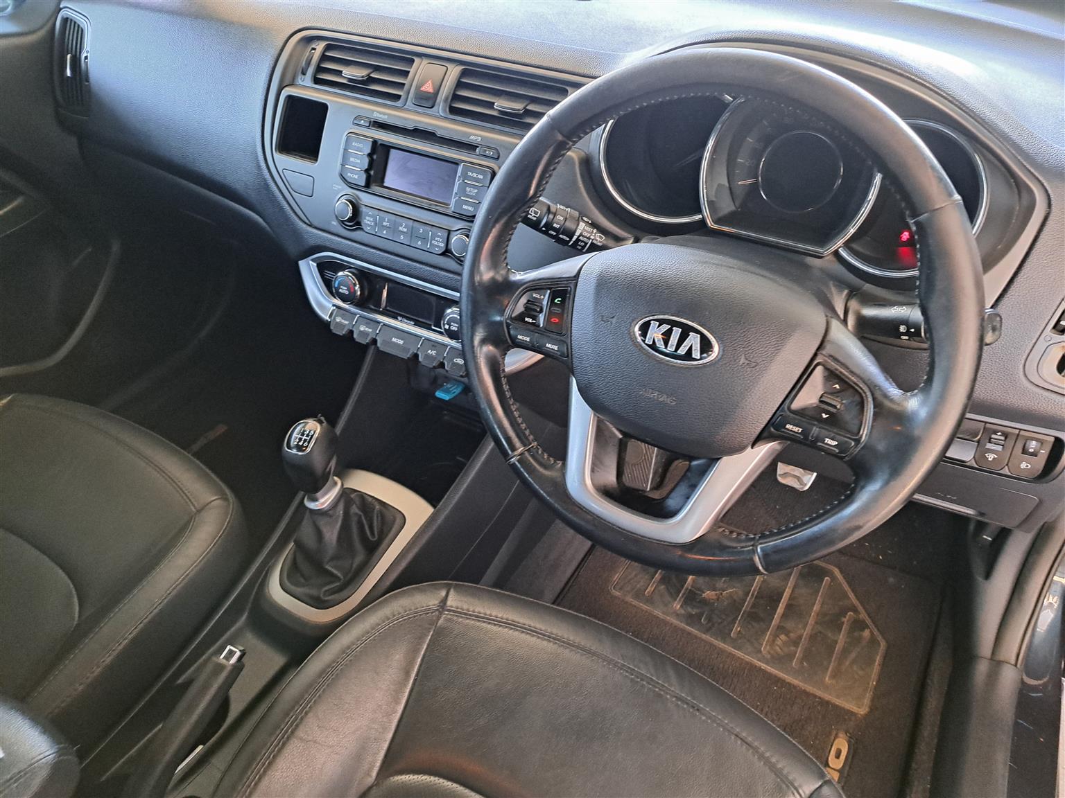 Pre-Owned 2014  KIA RIO