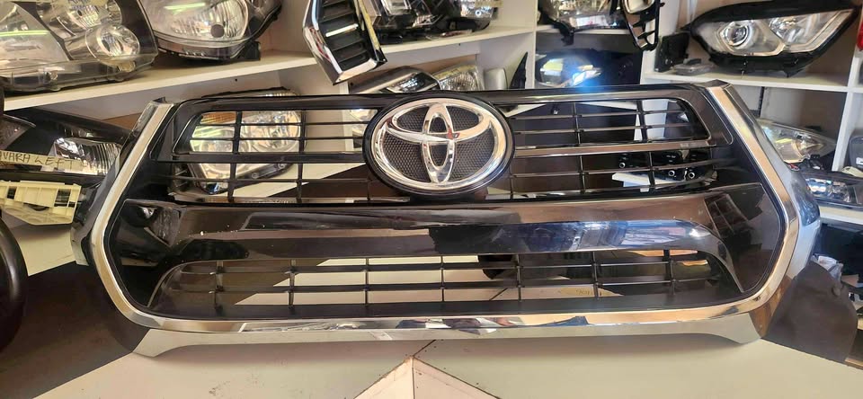 TOYOTA GD6 GRILL SUPER CLEAN - Private Seller TOYOTA GD6 GRILL SUPER CLEAN - Private Seller