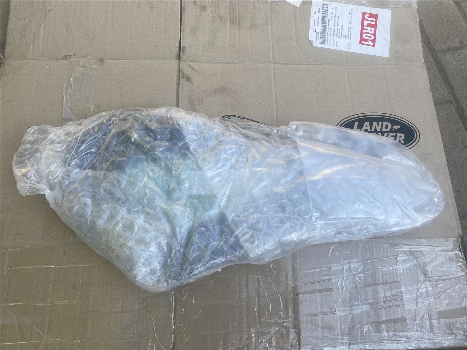 2017 JAGUAR XF LEFT REAR QUARTER GLASS FOR SALE. BRAND NEW