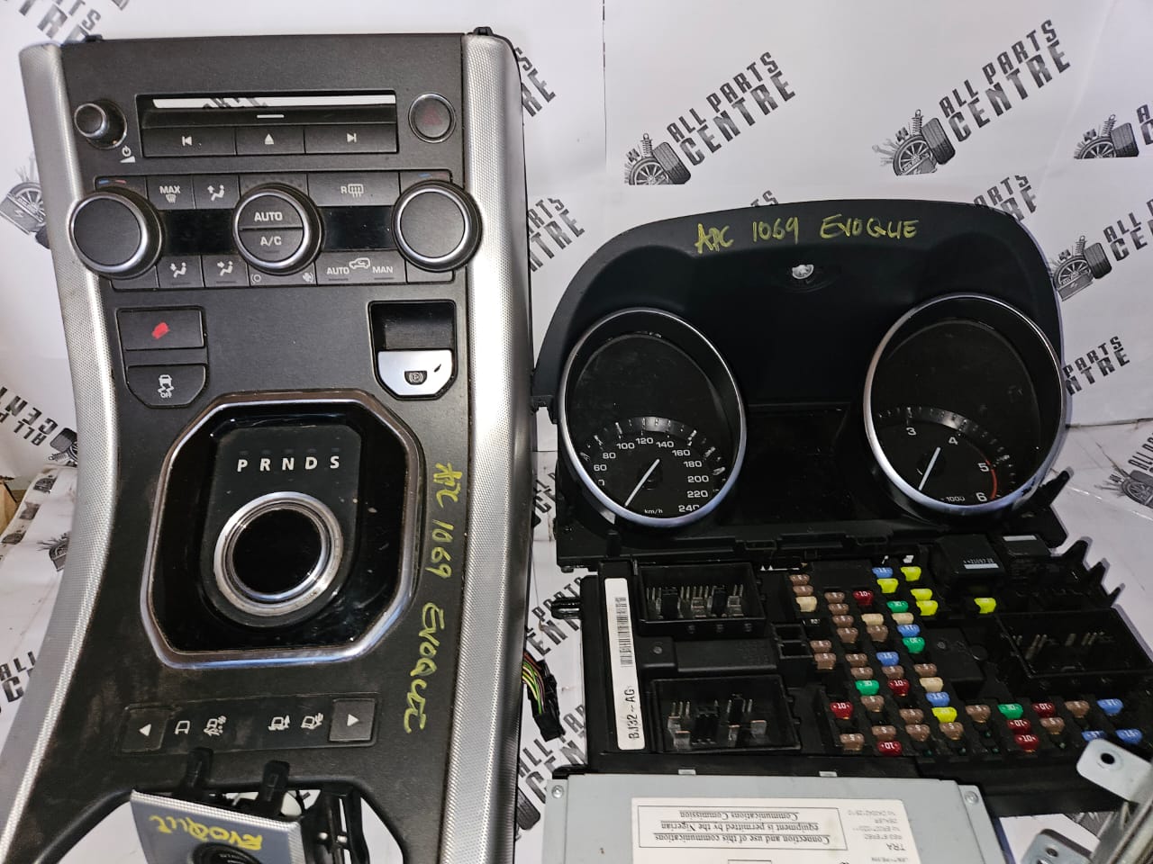 Range Rover Evoque 2.2 2013 complete lockset for sale - Private Seller