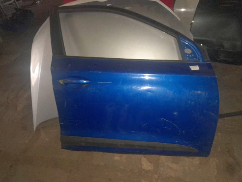 HYUNDAI i20 GRAND RIGHT FRONT DOOR AVAILABLE - Private Seller HYUNDAI i20 GRAND RIGHT FRONT DOOR AVAILABLE - Private Seller