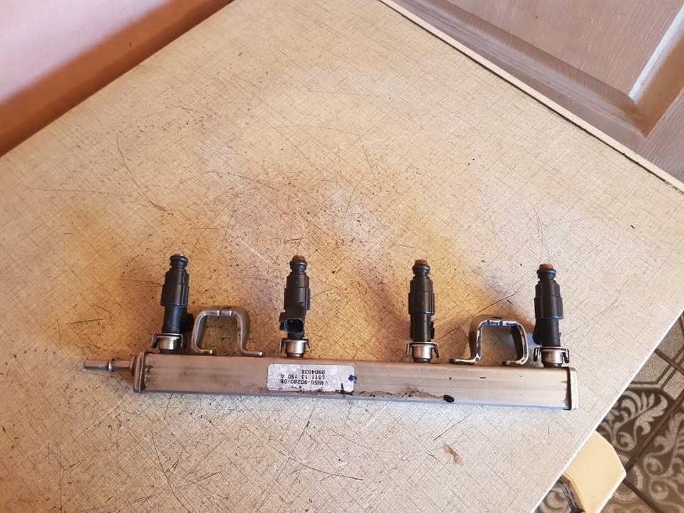 FORD FOCUS OR MAZDA DURATEC INJECTORS FORSALE