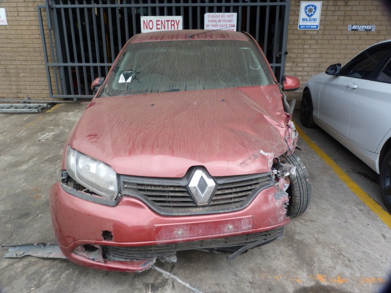 Renault Sandero 900T Expression Turbo Manual - 2016 - Private Seller Renault Sandero 900T Expression Turbo Manual - 2016 - Private Seller