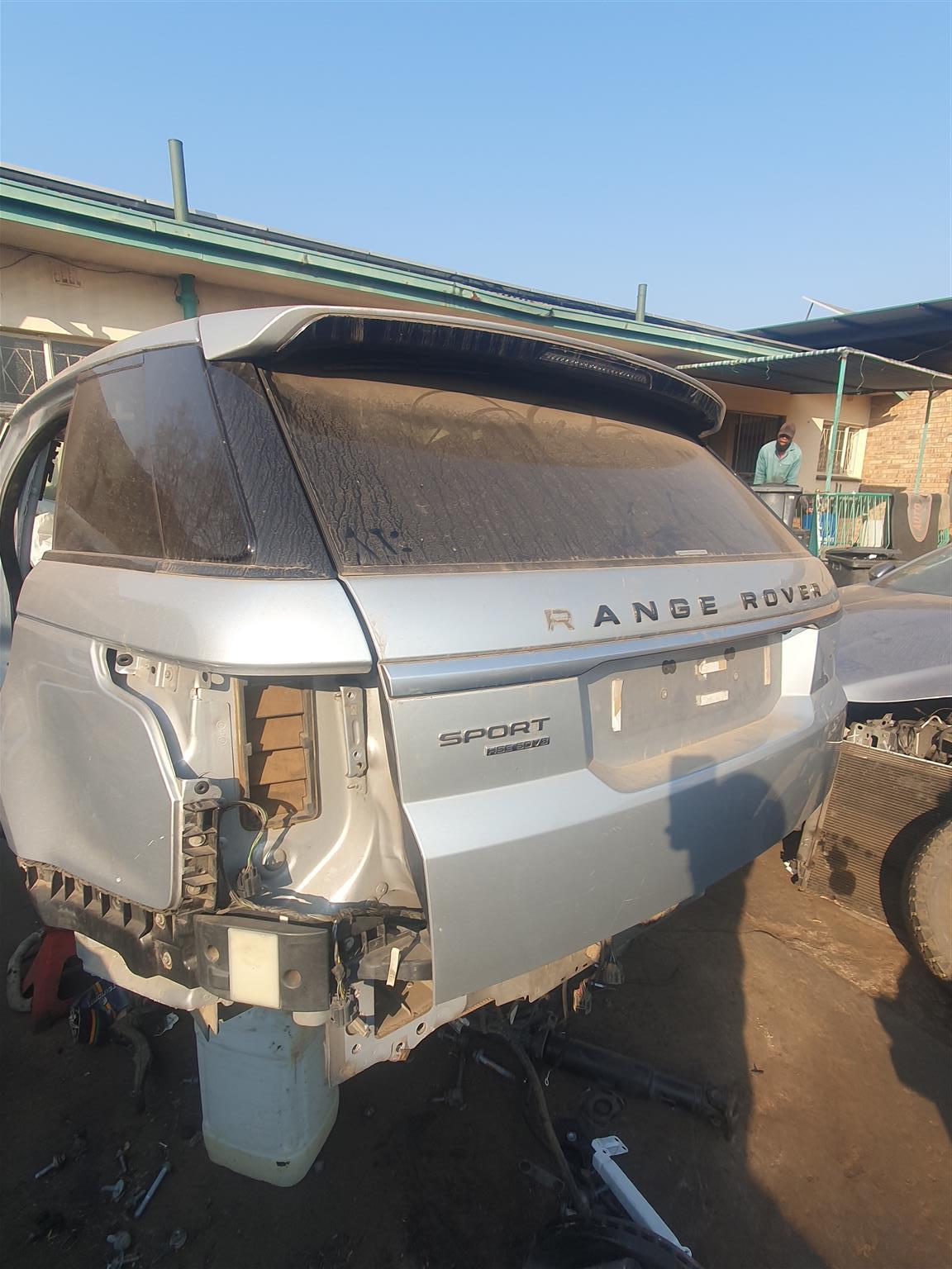 RANGE ROVER SPORT 4.4L SDV8 BOOTLID (TAILGATE)