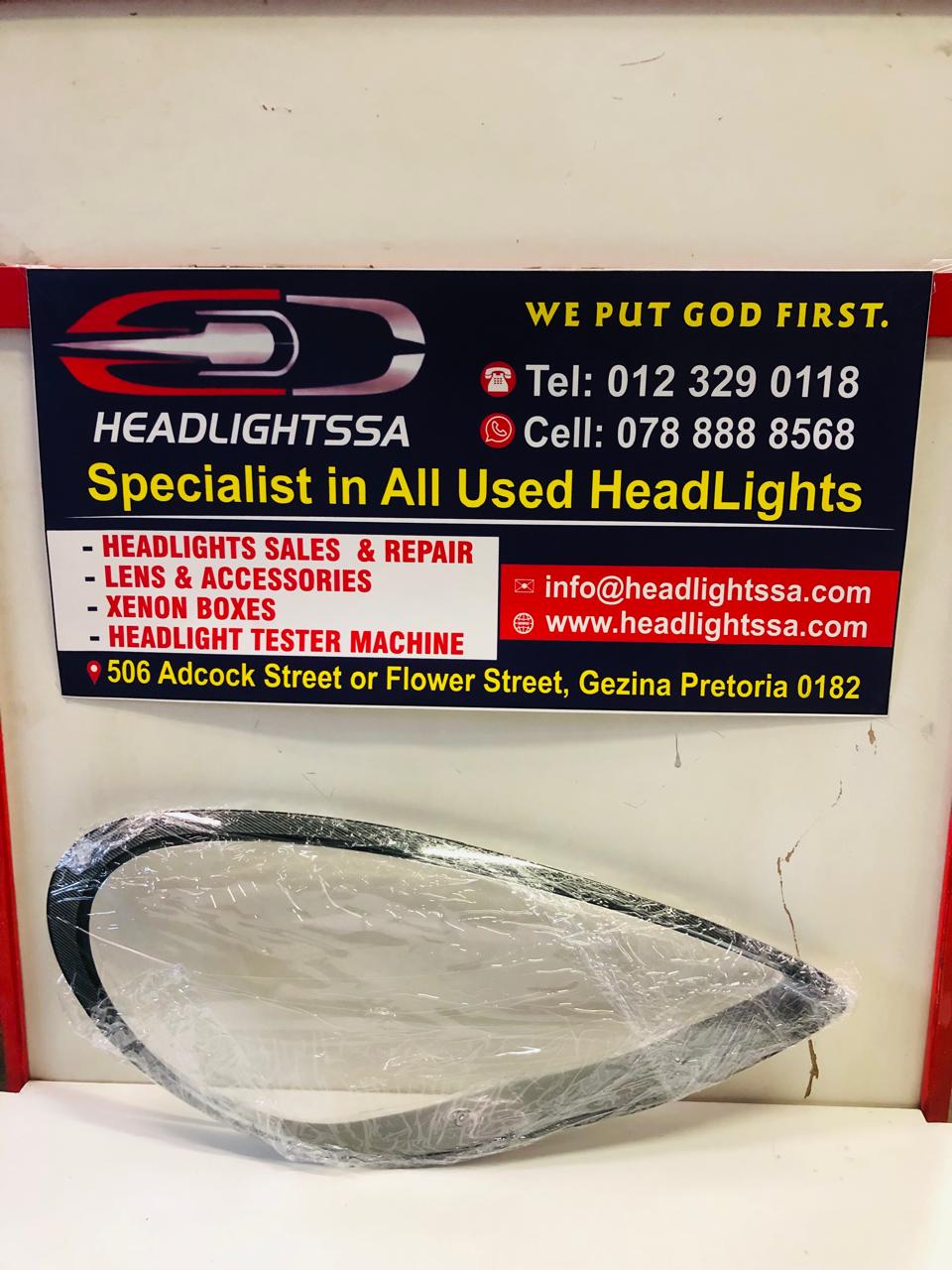 Porsche Panamera right side headlight replacement lens (2011-2015) - Private Seller Porsche Panamera right side headlight replacement lens (2011-2015) - Private Seller