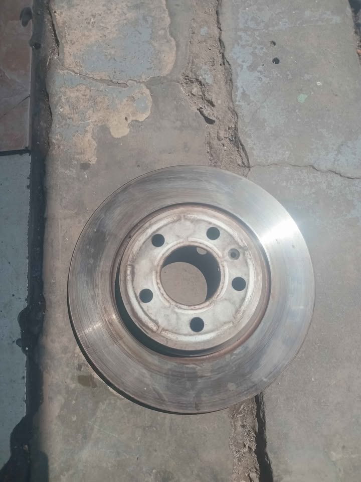 Audi A3, Laura O/M Rear Brake Disc - Private Seller