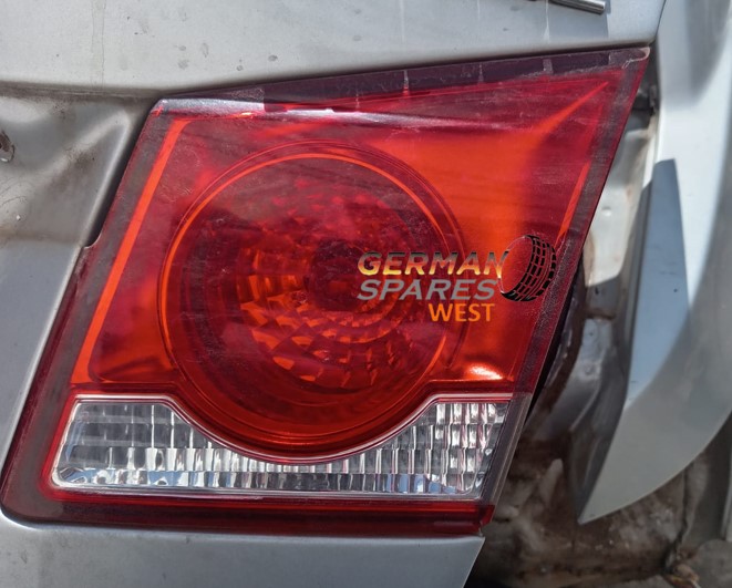 CHEV CRUZE 1.6 2013 USED INNER TAILLIGHTS FOR SALE - Private Seller CHEV CRUZE 1.6 2013 USED INNER TAILLIGHTS FOR SALE - Private Seller