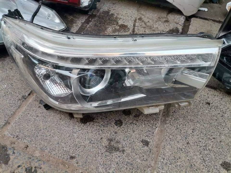 Toyota Hilux Gd6 Headlight Xenon R Used Auto Body Spare Parts At Sema Spare - Private Seller Toyota Hilux Gd6 Headlight Xenon R Used Auto Body Spare Parts At Sema Spare - Private Seller