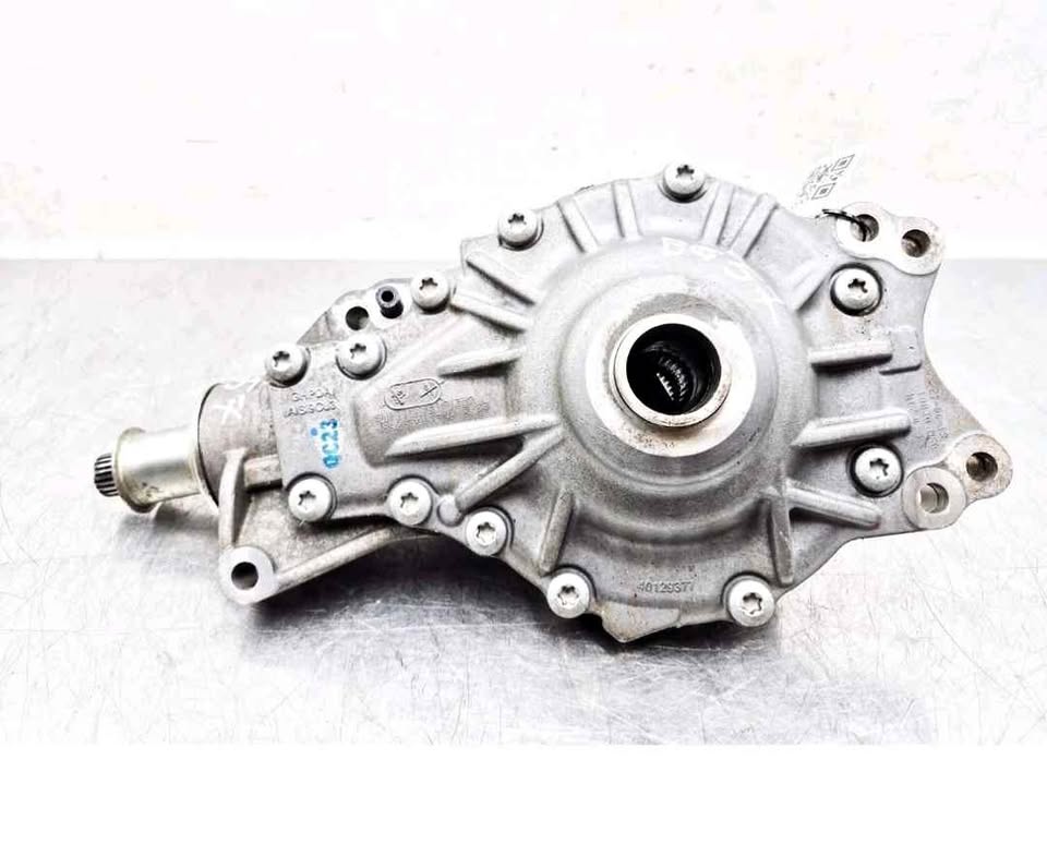 Range Rover Velar L560 Front Diff - Private Seller Range Rover Velar L560 Front Diff - Private Seller