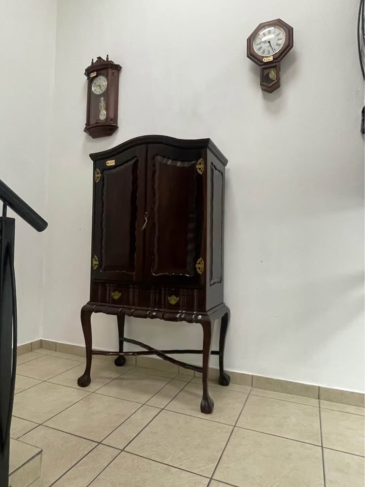 Unique Antique Furniture Pieces @DKY Elements