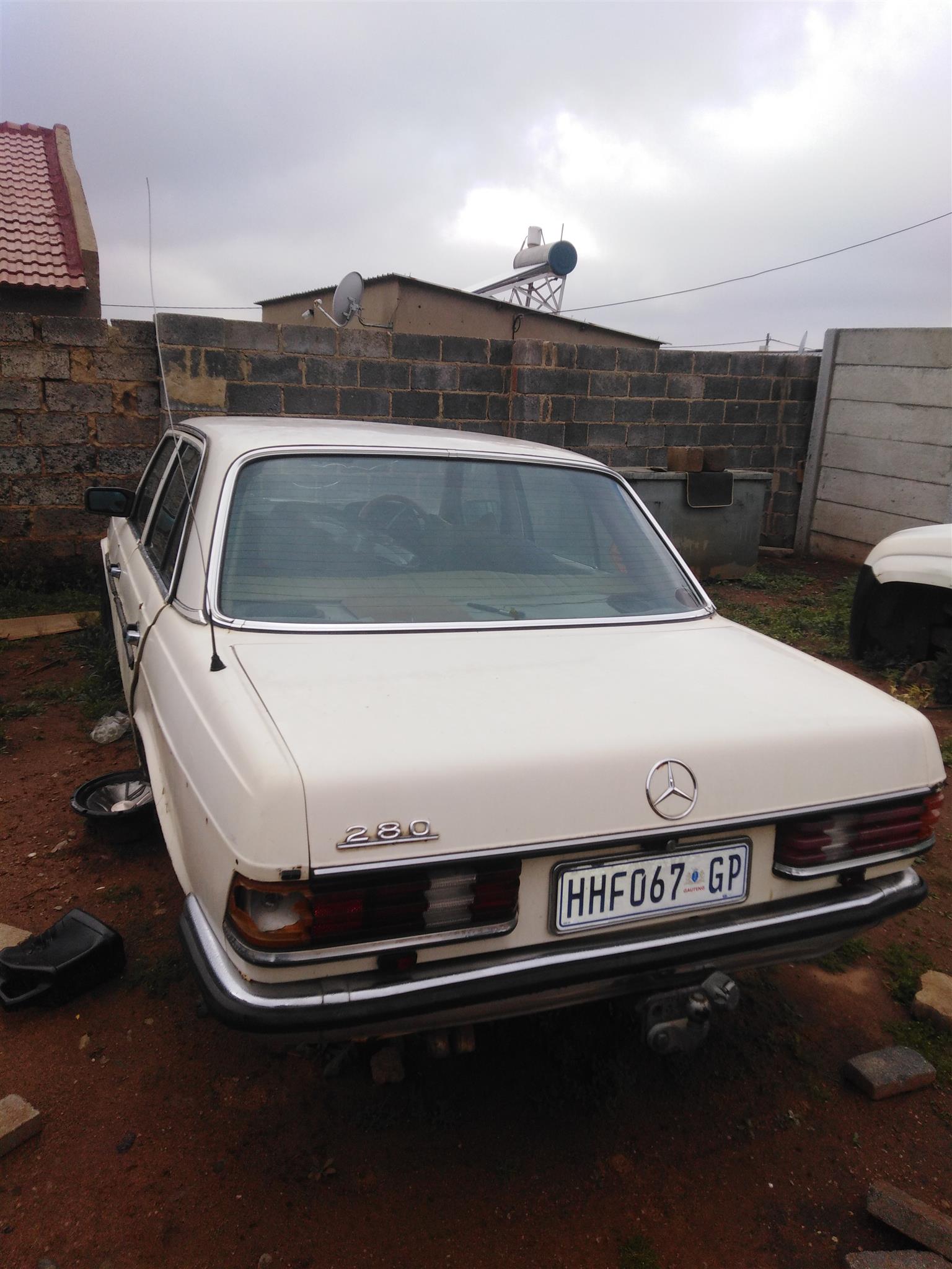 Old school mercedes | Junk Mail