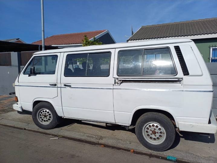 Microbus 14 seater good runner lic and papers in order