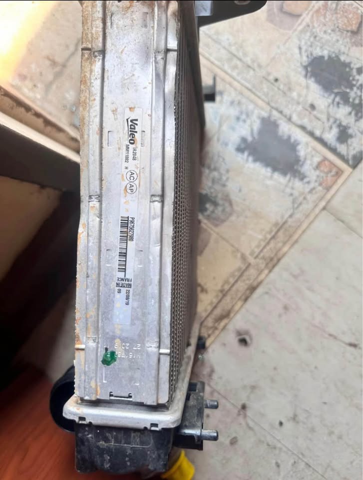 PEUGEOT CITROEN and C4 Picasso Attraction Intercooler - Private Seller PEUGEOT CITROEN and C4 Picasso Attraction Intercooler - Private Seller