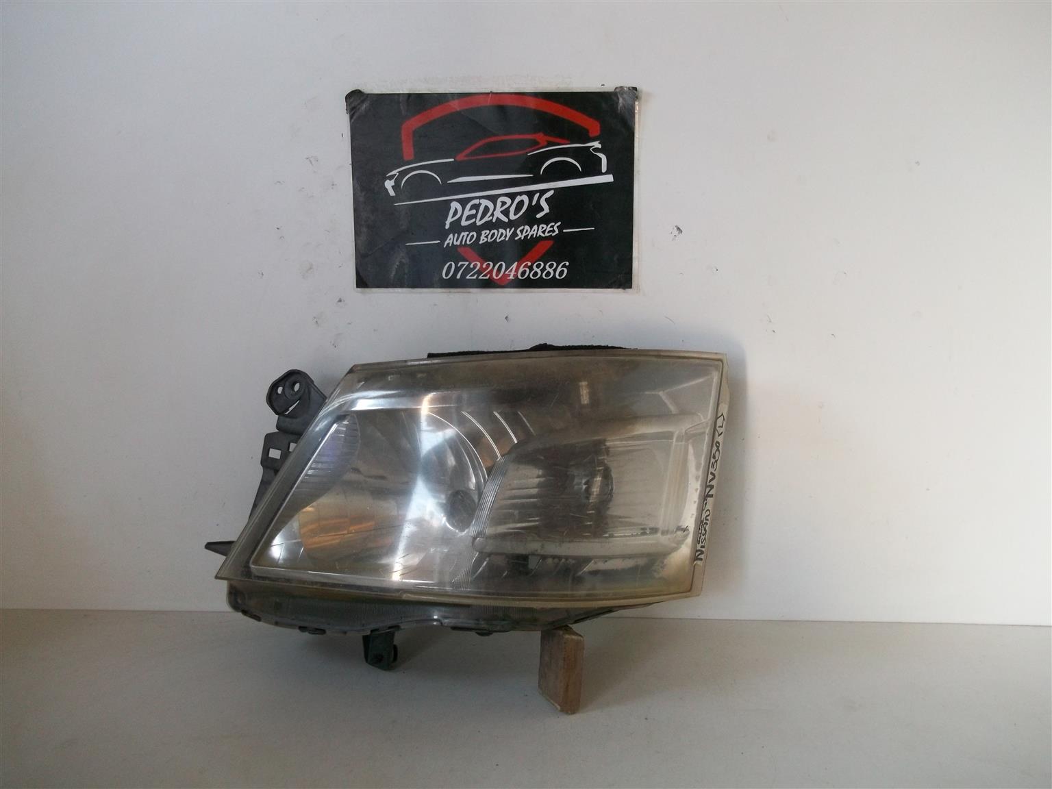 Nissan NV350 '12-'18 left headlight - Private Seller Nissan NV350 '12-'18 left headlight - Private Seller