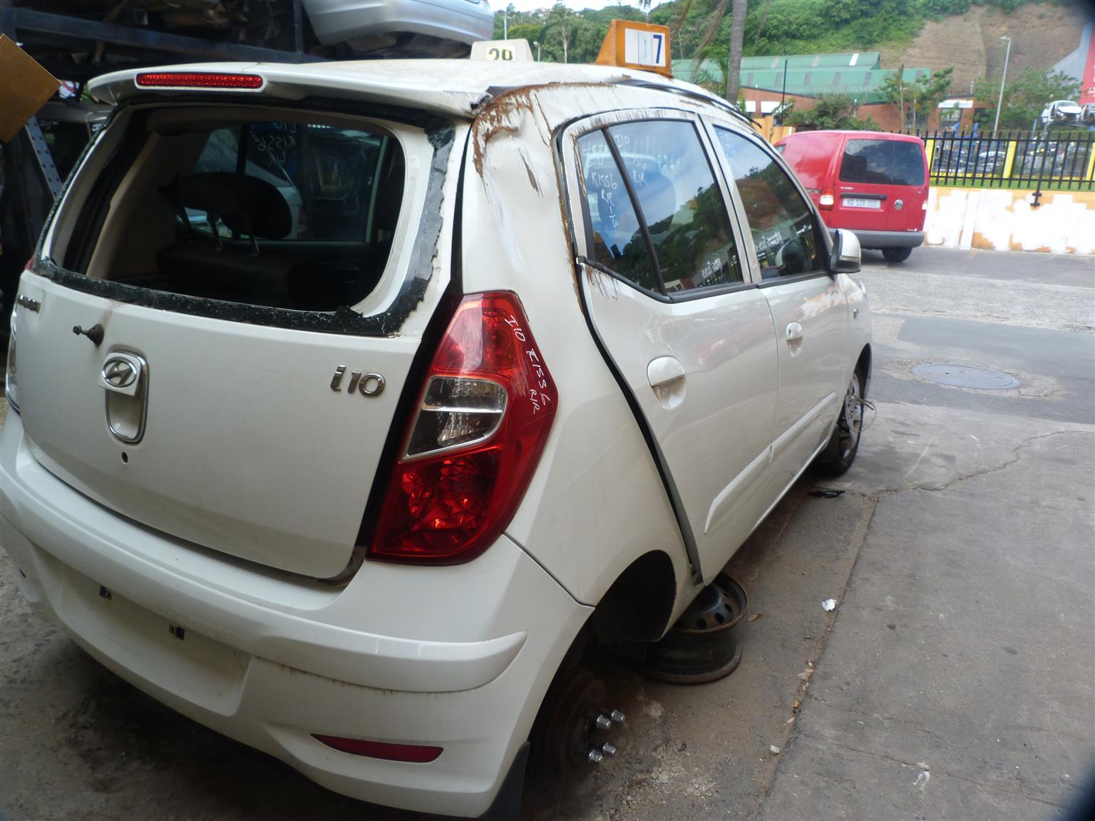 SPARESBOYZ STRIPPING FOR SPARES HYUNDAI i10 GLS/MOTION - Private Seller SPARESBOYZ STRIPPING FOR SPARES HYUNDAI i10 GLS/MOTION - Private Seller